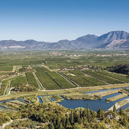 Amazing In With Wifi Apartman